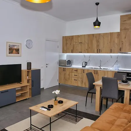 Luxury Square 21