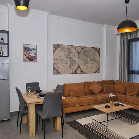 Luxury Square 21 *