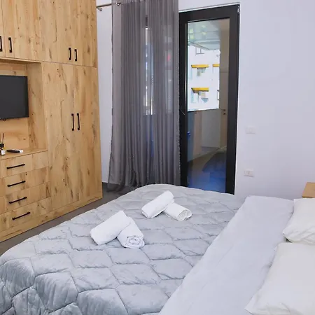 Appartamento Luxury Square 21 *