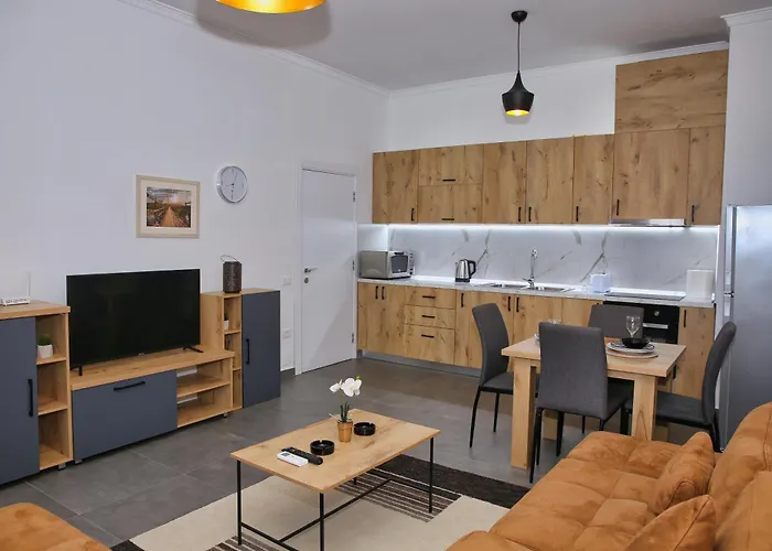 Luxury Square 21